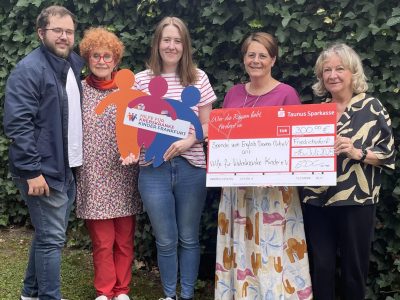 Krebskranke Kinder Spende - Jugendtheater in Friedrichsdorf English Drama Club